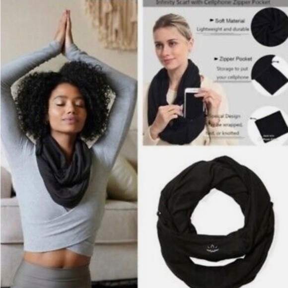 🌺Beyond Yoga Pocket Infinity Scarf Black FabFitFun Collaboration - Picture 2 of 6